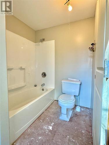 17 Strong'S Road, Clarenville, NL - Indoor Photo Showing Bathroom