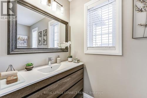 14 Candlebrook Drive, Whitby, ON - Indoor Photo Showing Bathroom