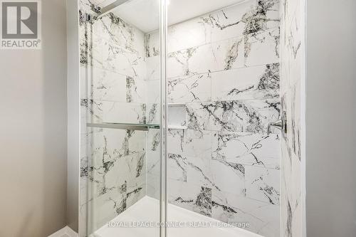 14 Candlebrook Drive, Whitby, ON -  Photo Showing Bathroom