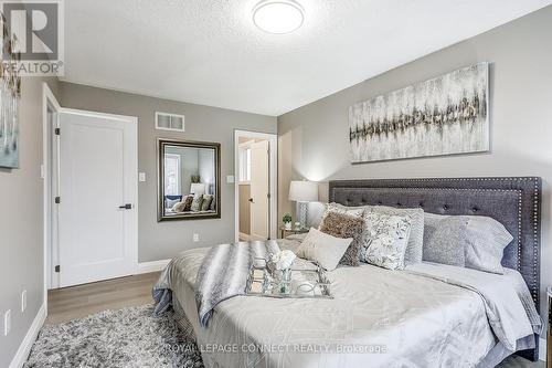 14 Candlebrook Drive, Whitby, ON - Indoor Photo Showing Bedroom