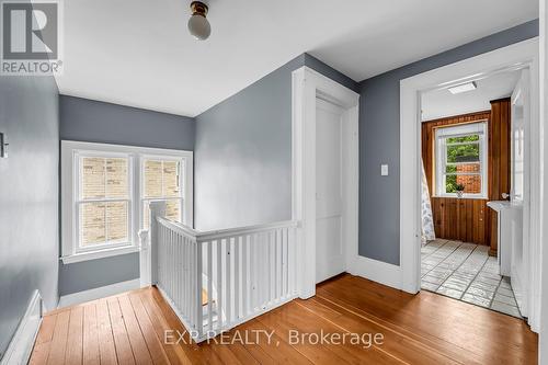 81 Mill Street, Richmond Hill, ON - Indoor Photo Showing Other Room