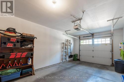 69 - 1040 Coronation Drive, London, ON - Indoor Photo Showing Garage