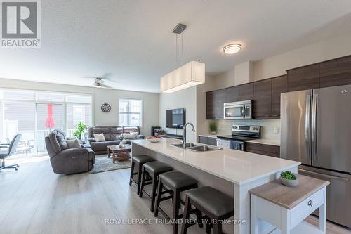 69 - 1040 Coronation Drive, London, ON - Indoor Photo Showing Kitchen With Double Sink