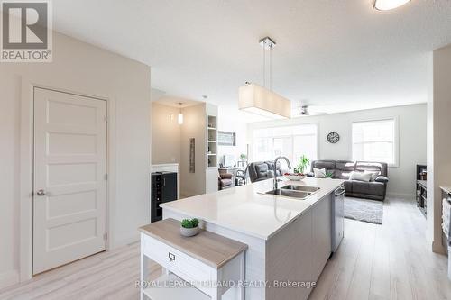 69 - 1040 Coronation Drive, London, ON - Indoor Photo Showing Kitchen With Double Sink