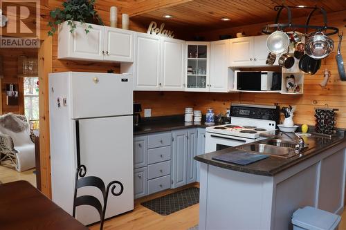 317 Spruce Brook Road, Spruce Brook, NL - Indoor Photo Showing Kitchen