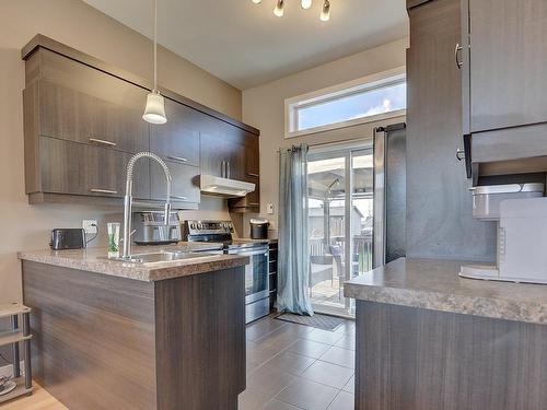 Kitchen - 831 Rue Vendôme, Saint-Paul, QC - Indoor Photo Showing Kitchen With Double Sink