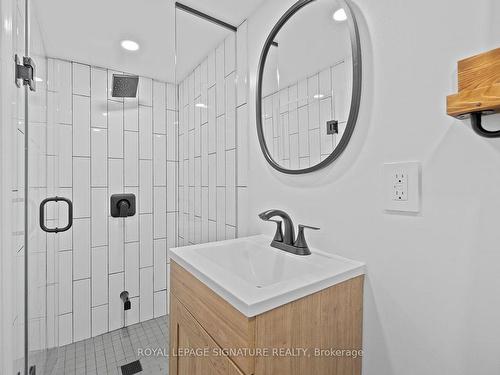 21 Glengarry Ave, Toronto, ON - Indoor Photo Showing Bathroom