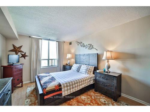 1106-195 Wynford Dr, Toronto, ON - Indoor Photo Showing Bedroom