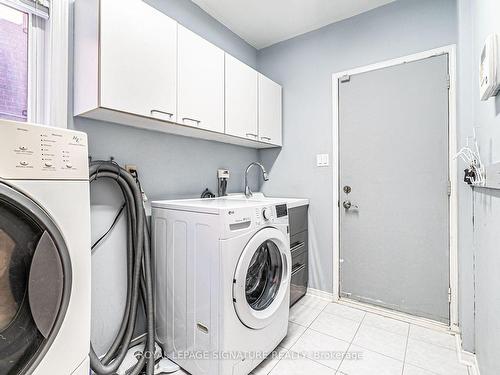 14 Hutton Cres, Caledon, ON - Indoor Photo Showing Laundry Room