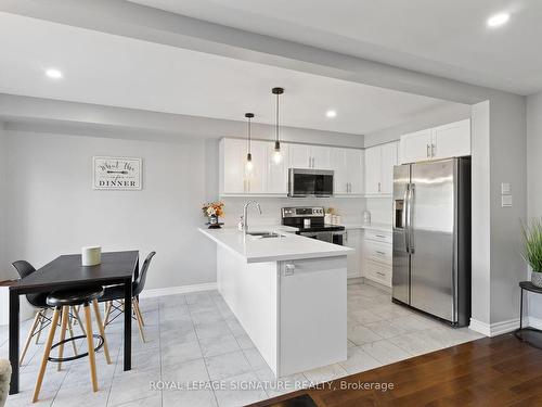 9-30 Town Line, Orangeville, ON - Indoor Photo Showing Kitchen