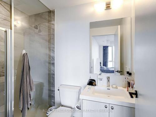 603-60 George Butchart Dr, Toronto, ON - Indoor Photo Showing Bathroom