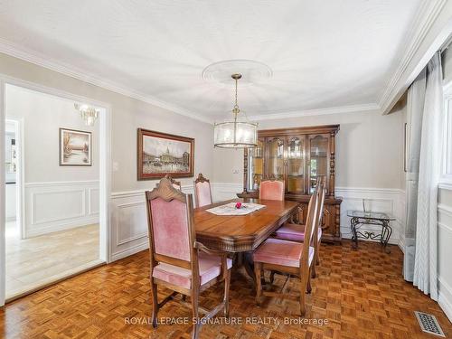 38 Larchmere Ave, Toronto, ON - Indoor Photo Showing Dining Room