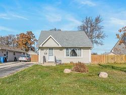 7 Jameswood DR  Winnipeg, MB R3J 1C3