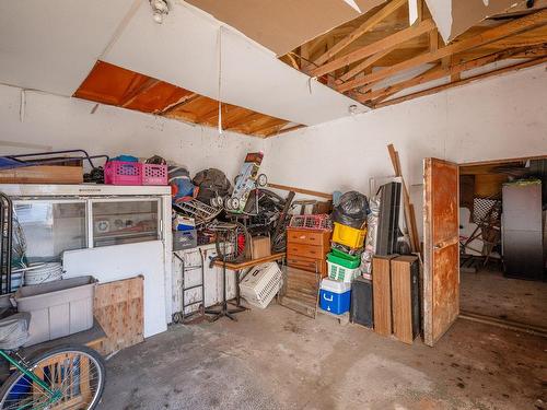 Garage - 71Z  - 77Z Rue St-Paul, Saint-Jean-Sur-Richelieu, QC - Indoor Photo Showing Basement