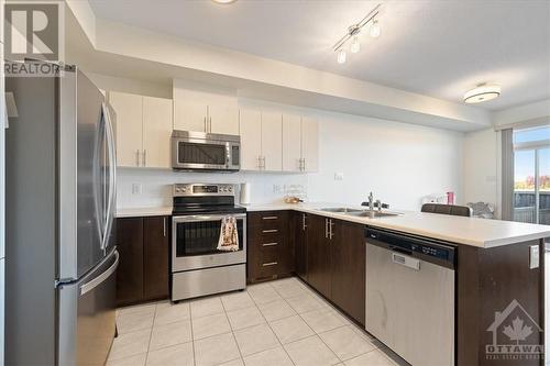 2185 Mondavi Street, Ottawa, ON - Indoor Photo Showing Kitchen With Double Sink