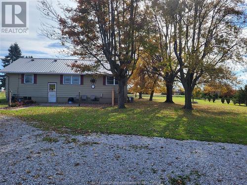 317 E Road 11, Kingsville, ON - Outdoor