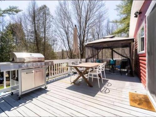 Cour - 14 Ch. Circle, Harrington, QC - Outdoor With Deck Patio Veranda With Exterior