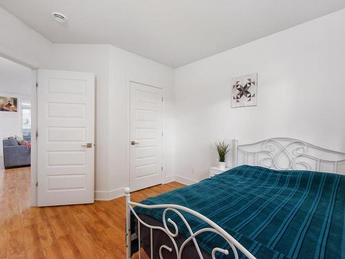 Chambre Ã Â coucher - 1-8 Rue De Sicile, Candiac, QC - Indoor Photo Showing Bedroom