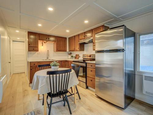 Kitchen - 7 Rue Du Moulin, Saint-Basile-Le-Grand, QC - Indoor Photo Showing Other Room