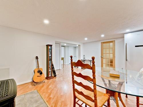 Family room - 15 Rue Fraser, Windsor, QC - Indoor Photo Showing Other Room