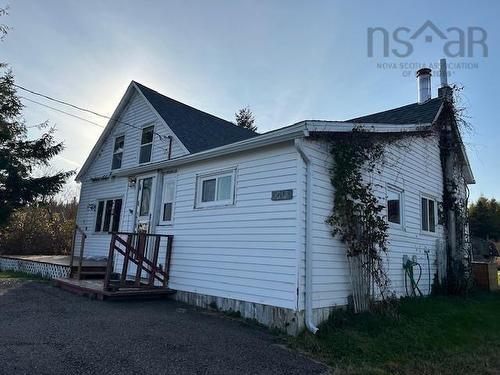 1013 Mountain Road, Seaview, NS 