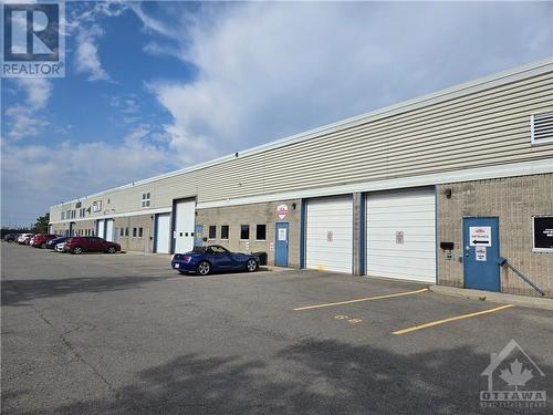 4090 Belgreen Drive Unit#13 & 14, Gloucester, ON 