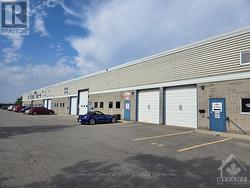 13 & 14 - 4090 BELGREEN DRIVE  Ottawa, ON K1G 3N2