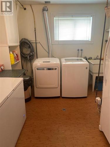 1378 Sparks Street, Sudbury, ON - Indoor Photo Showing Laundry Room