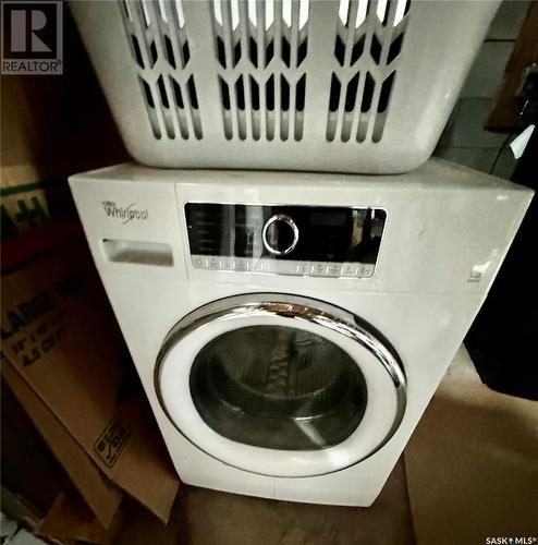 302 2Nd Avenue E, Buchanan, SK - Indoor Photo Showing Laundry Room