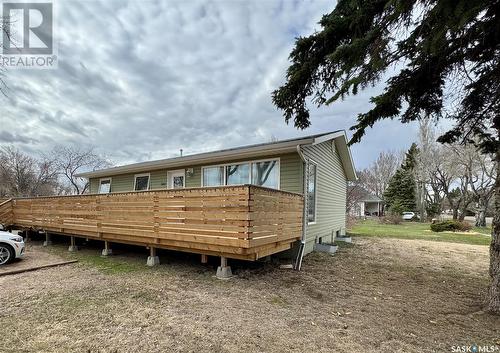 302 2Nd Avenue E, Buchanan, SK - Outdoor