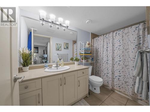 15 13771 232A Street, Maple Ridge, BC - Indoor Photo Showing Bathroom