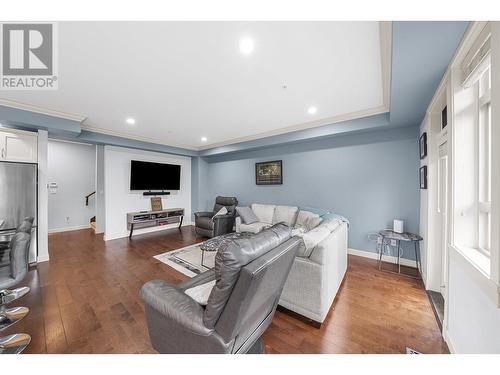 15 13771 232A Street, Maple Ridge, BC - Indoor