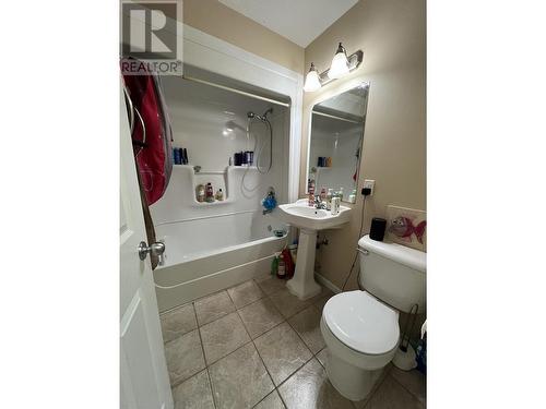 4403 Heritage Crescent, Fort Nelson, BC - Indoor Photo Showing Bathroom