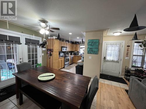 4403 Heritage Crescent, Fort Nelson, BC - Indoor Photo Showing Dining Room