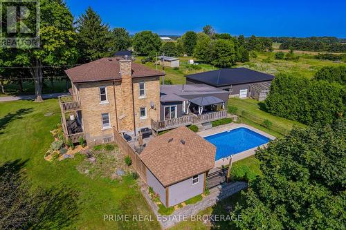 8819 Longwoods Road, Strathroy-Caradoc (Mount Brydges), ON - Outdoor With In Ground Pool