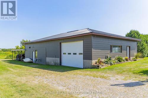 8819 Longwoods Road, Strathroy-Caradoc (Mount Brydges), ON - Outdoor With Exterior