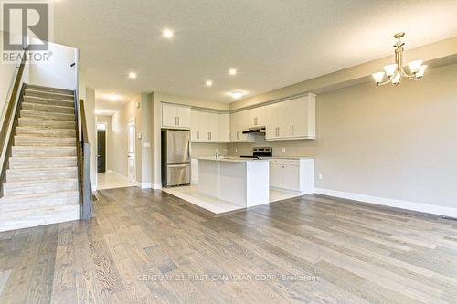 76 - 1375 Whetherfield Street, London, ON - Indoor Photo Showing Kitchen