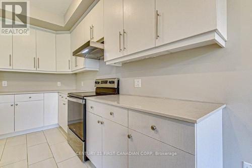 76 - 1375 Whetherfield Street, London, ON - Indoor Photo Showing Kitchen