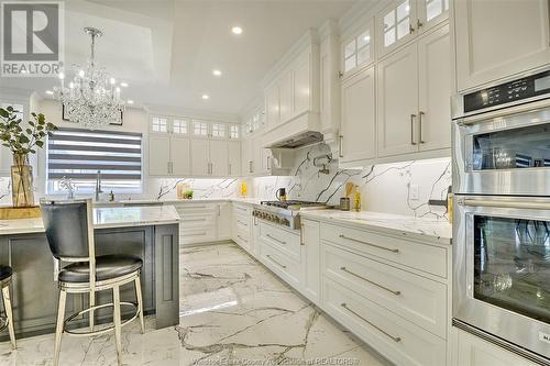 311 Water Avenue, Lakeshore, ON - Indoor Photo Showing Kitchen With Upgraded Kitchen