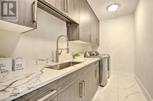 311 Water Avenue, Lakeshore, ON - Indoor Photo Showing Laundry Room