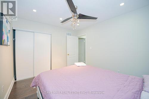 3191 Oakview Road, Mississauga, ON - Indoor Photo Showing Bedroom