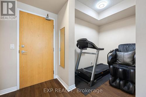 514 - 3939 Duke Of York Boulevard, Mississauga, ON - Indoor Photo Showing Other Room