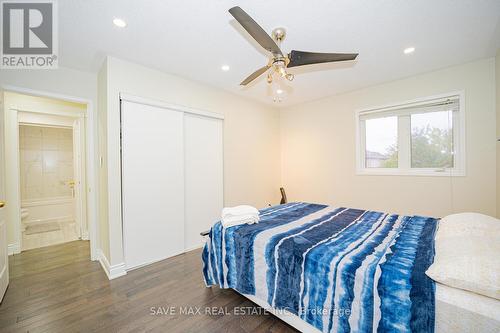 3191 Oakview Road, Mississauga, ON - Indoor Photo Showing Bedroom