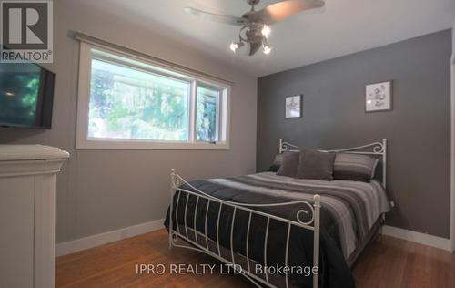 12 Westdale Avenue, Orangeville, ON - Indoor Photo Showing Bedroom