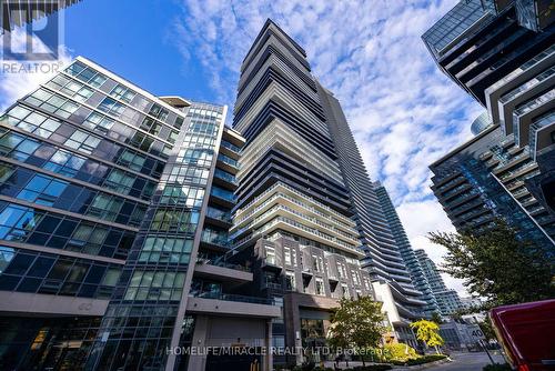 Lph03 - 56 Annie Craig Drive, Toronto, ON - Outdoor With Facade