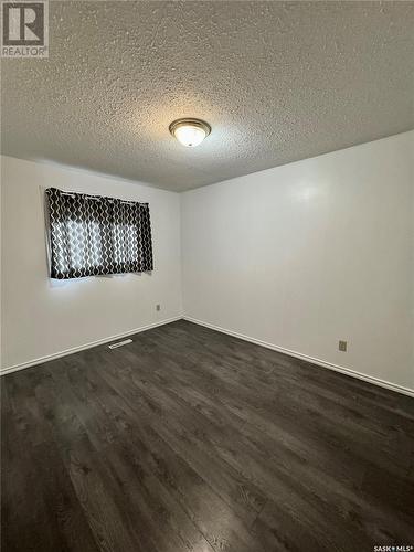 129 19Th Street E, Prince Albert, SK - Indoor Photo Showing Other Room