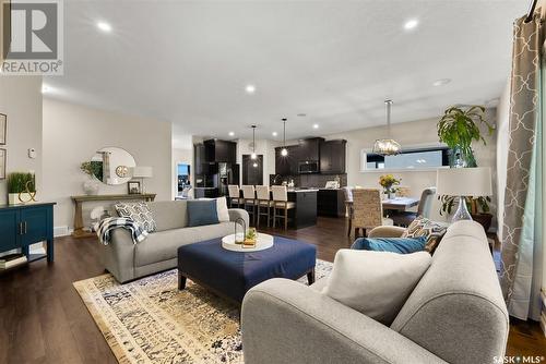 101 Motherwell Drive, White City, SK - Indoor Photo Showing Living Room