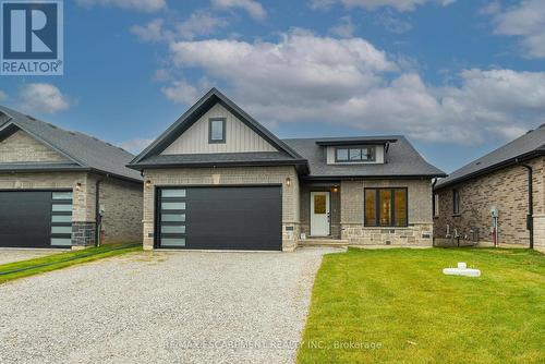 4116 Fly Road, Lincoln, ON - Outdoor With Facade