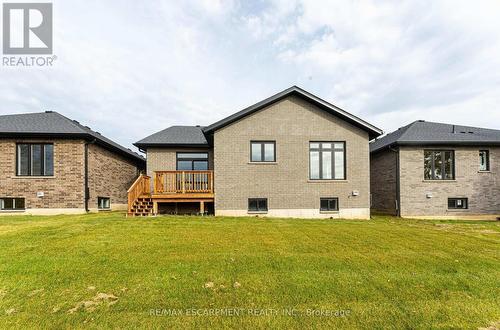 4116 Fly Road, Lincoln, ON - Outdoor With Exterior