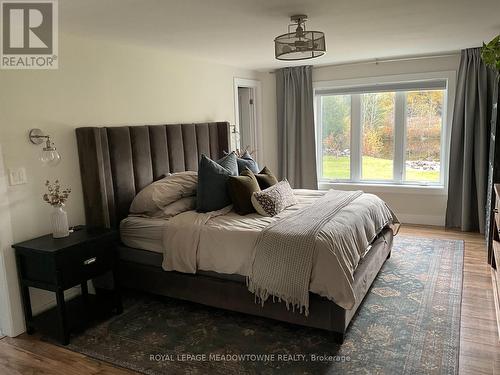 103014 10 Side Road, East Garafraxa, ON - Indoor Photo Showing Bedroom